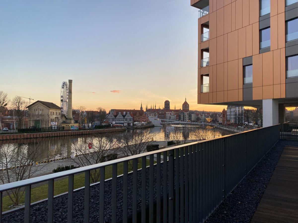 Flatbook - City Center Apartments Brabank With Parking Gdansk Bagian luar foto