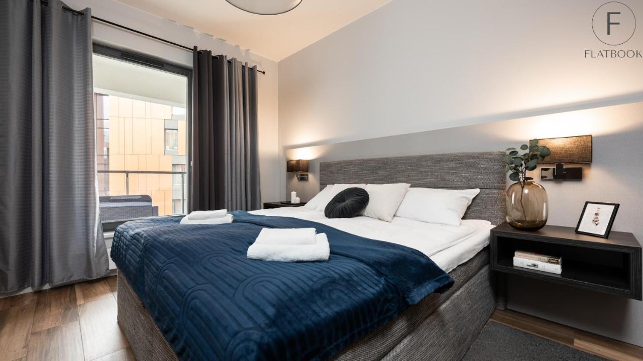 Flatbook - City Center Apartments Brabank With Parking Gdansk Bagian luar foto